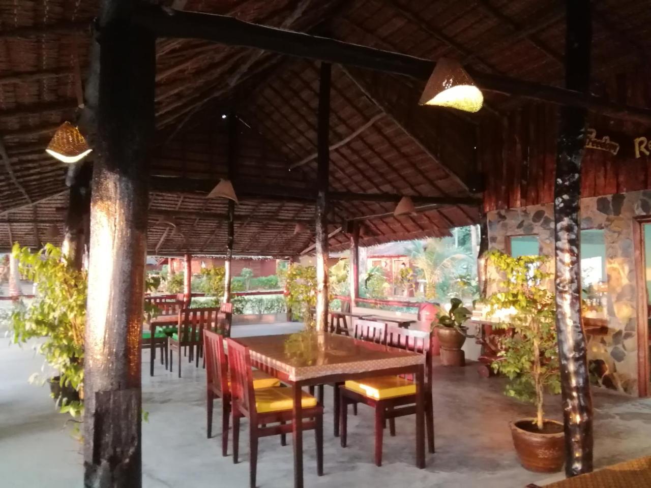 Kohjum Freedom Resort Ко Джам Екстер'єр фото